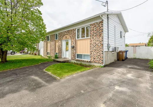 Maison à vendre - 1260 Rue Mirelle, Laval (Vimont), H7A 2K5