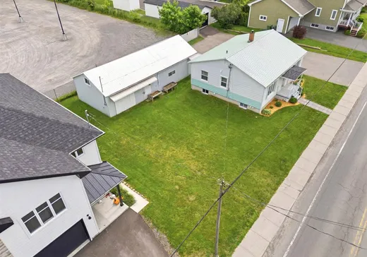 House for sale - 844 Rue Principale, La Présentation, J0H 1B0