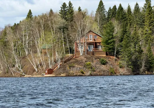 Maison à vendre - 1 Rvoir Blanc McTavish, La Tuque, G9X 2H6
