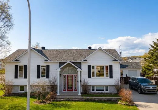 Maison à vendre - 1 Rue F.-E.-Cugnet, Sept-Îles, G4R 5L6