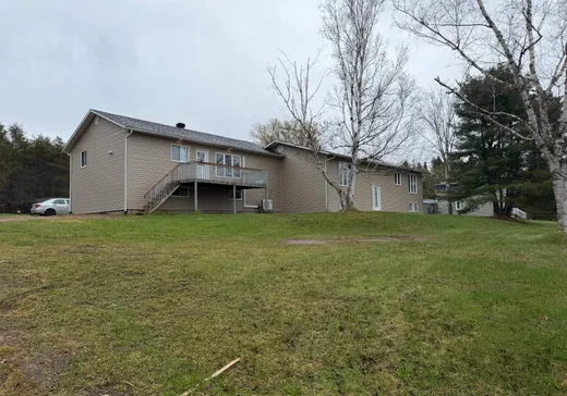 House for sale - 3750Z-3754Z Ch. de Val-Limoges, Mont-Laurier, J9L 3G6