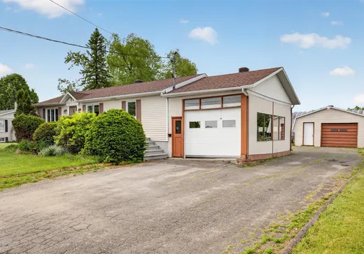 House for sale - 90 Rg du Haut-de-la-Rivière, Pierreville, J0G 1J0