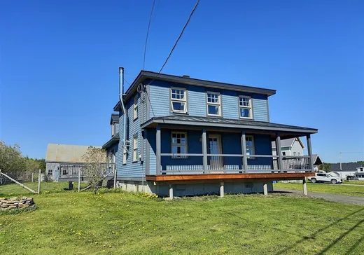 House for sale - 1262 Boul. de Cap-des-Rosiers, Gaspé, G4X 6H1