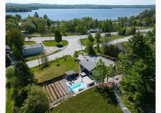 Bungalow à vendre - 3300 Ch. Édouard-Roy, Sherbrooke, J1N0G4