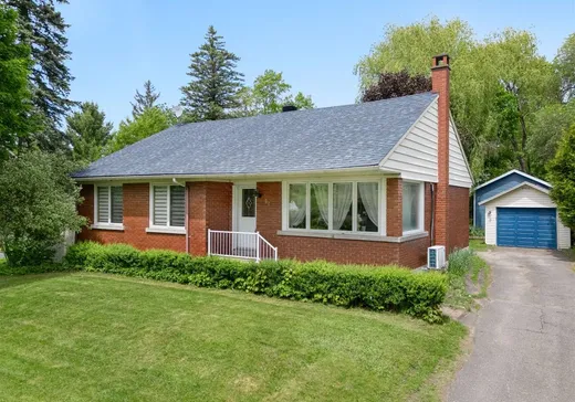 Bungalow à vendre - 97 Rue Crown, Danville, J0A1A0