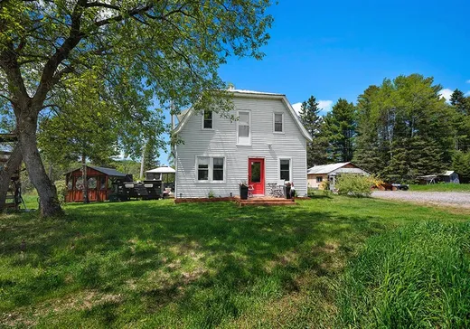 House for sale - 82 Ch. Bryson, Thorne, J0X 2A0