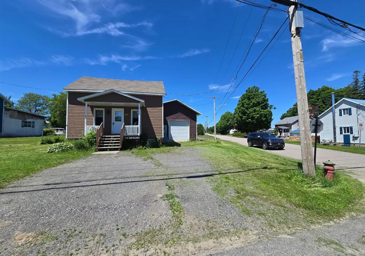 171 Rue Dubé — photo 2