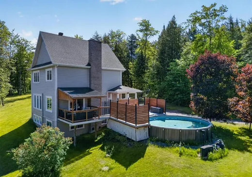 Maison à vendre - 245 Rue Chouinard, Magog, J1X 0M9