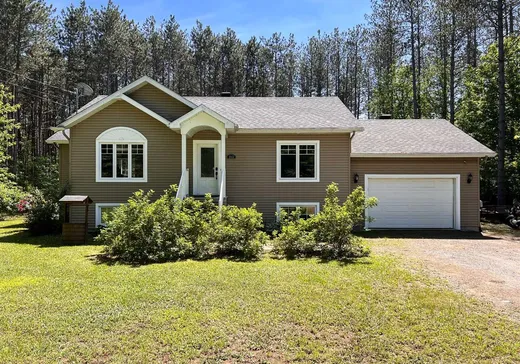 Bungalow à vendre - 245 Route 162, Saint-Louis-de-Blandford, G0Z1B0