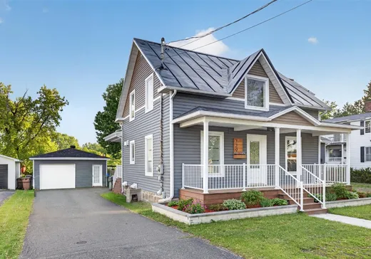 Maison à vendre - 729 Boul. des Bois-Francs S., Victoriaville, G6P 5W3