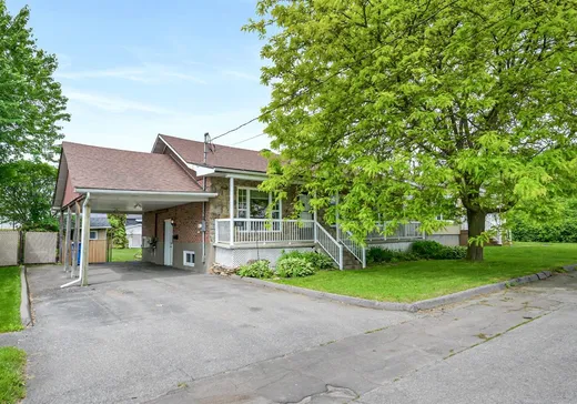 Maison à vendre - 111 Rue Ogilvie, Salaberry-de-Valleyfield, J6S 2Y8
