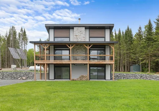 Maison à vendre - 316 Ch. du Lac-Laflamme, Sainte-Euphémie, G0R 2Z0