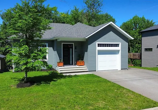 Bungalow for sale - 1946 Rue de Montbert, Sherbrooke, J1G5E8