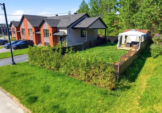 House for sale - 709 Rue des Tilleuls, Sherbrooke, J1G 4Y3