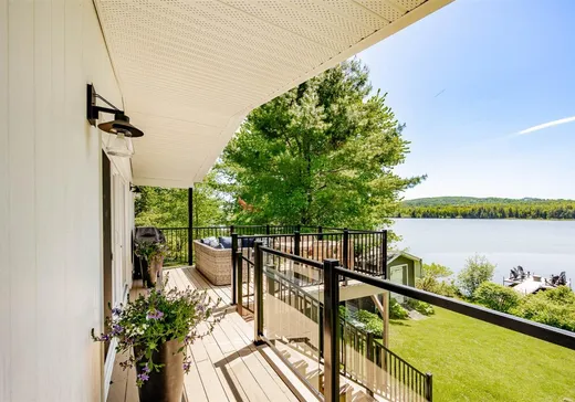 Bungalow for sale - 375 Rue des Sapins, Ste-Catherine-De-Hatley, J0B1W0