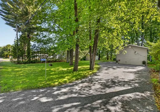 Maison à vendre - 202 Rue des Pins, L'Avenir, J0C 1B0