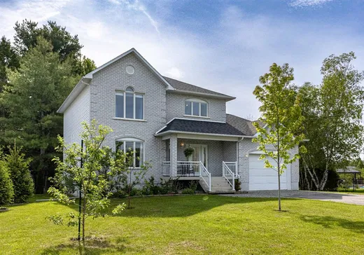 Maison à étages à vendre - 1367 Rue des Hauts-Pins, Sherbrooke, J1R0R6