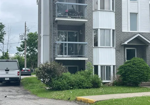 Condo à vendre - 190 Place Brosseau, App. 201, Les Cedres, J7T 4V3