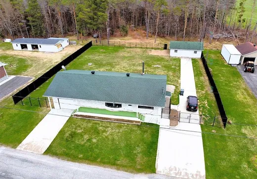 Maison à vendre - 271 Rg Sud-Est, St-Adelphe-De-Champlain, G0X 2G0