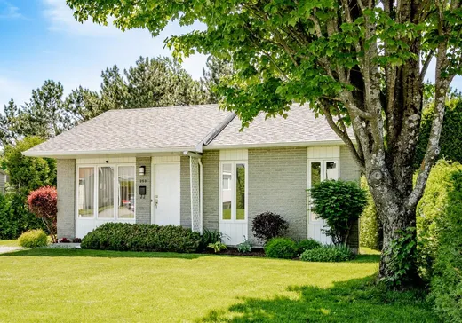 Bungalow for sale - 253 Rue des Rossignols, Sherbrooke, J1R0M9