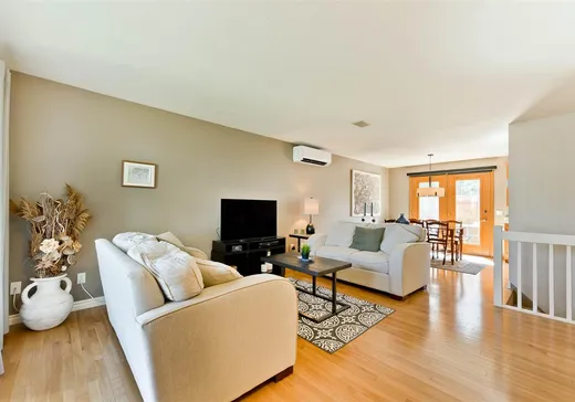 Maison à vendre - 253 Rue des Rossignols, Sherbrooke, J1R 0M9