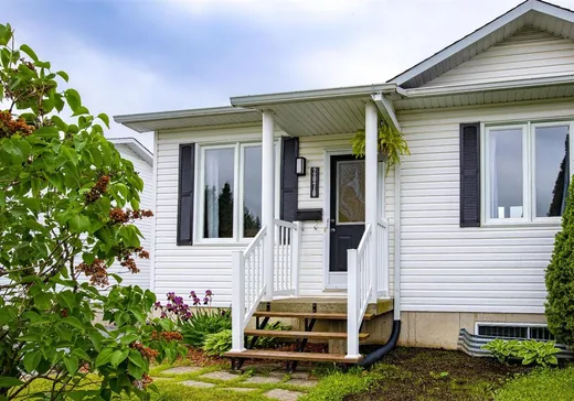 Maison à vendre - 2070 Rue Brûlotte, Sherbrooke, J1E 4C8
