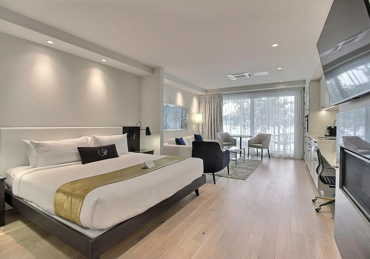 694 Ch. Ripple Cove, App. 114 — photo 1