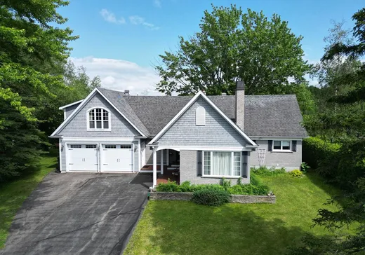 Maison à étages à vendre - 524 Rue Lakeview, Magog, J1X3P9