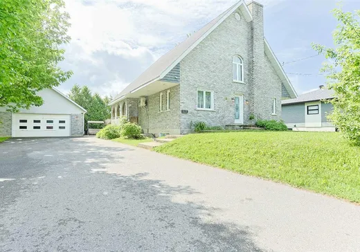 Maison à étages à vendre - 980 Rue de Parent, Shawinigan, G9T5L6