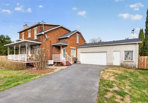 House for sale - 970 Boul. St-Charles, Drummondville, J2C 4Y8
