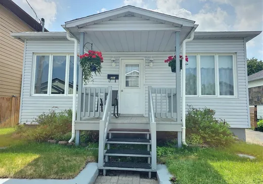 House for sale - 221 15e Rue, St-Mathieu-Du-Parc, G9T 3T7