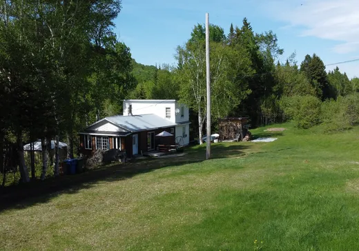 Maison à vendre - 1580 Route 138, Petite-Riviere-St-François, G0A 2L0