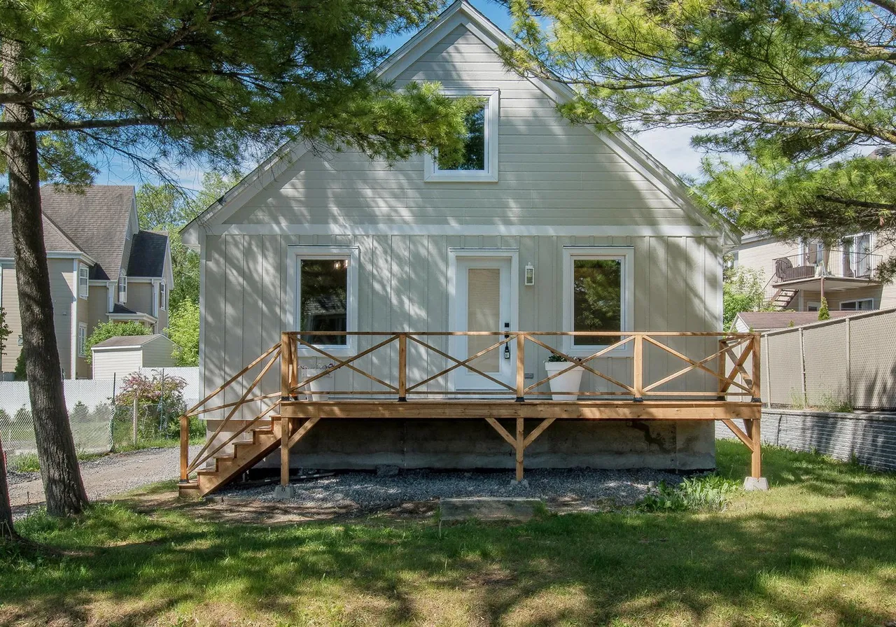 280 1re Avenue — photo 1