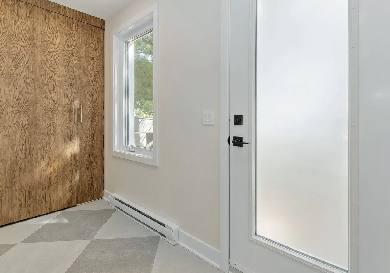 280 1re Avenue — photo 2