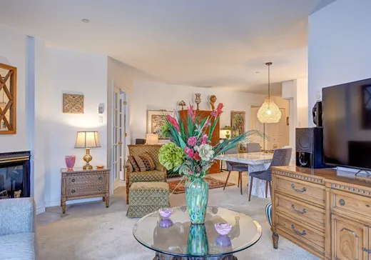 Condo for sale - 2455 Boul. St-Martin E., Laval (Duvernay), H7E 5L8