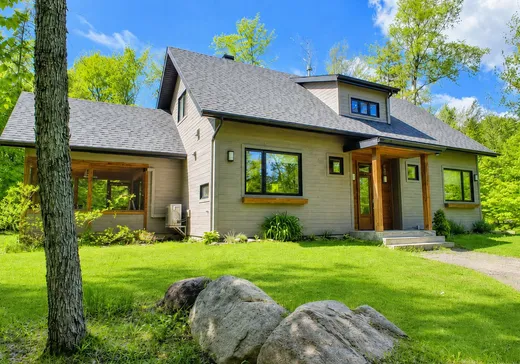 Maison à vendre - 1 Ch. des Papillons, Ste-Anne-Des-Lacs, J0R 1B0