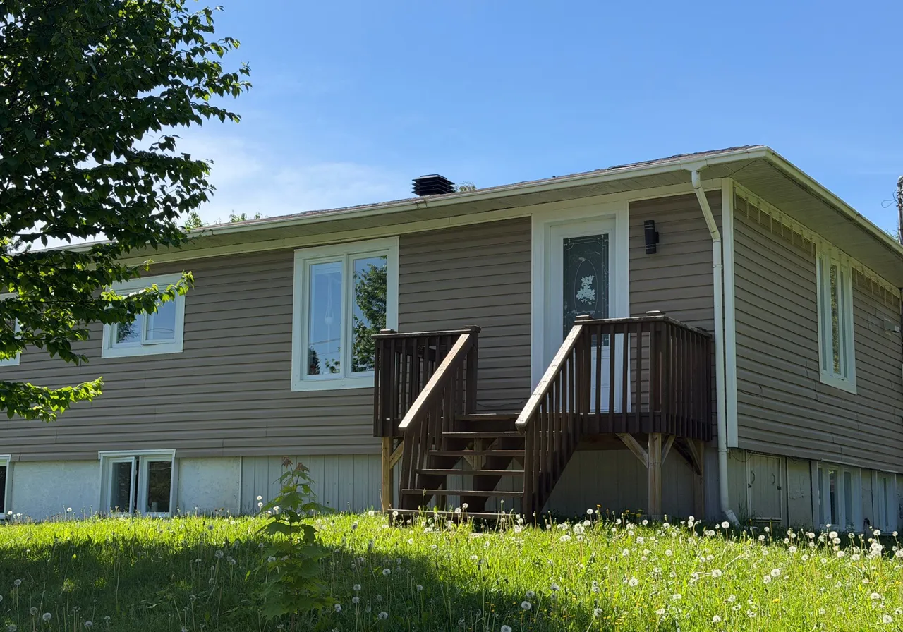 2385 Ch. de la Lièvre S. — photo 3