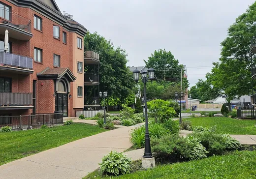 Condo for sale - 15 Boul. Bellerose E., Laval (Auteuil), H7K 1S5