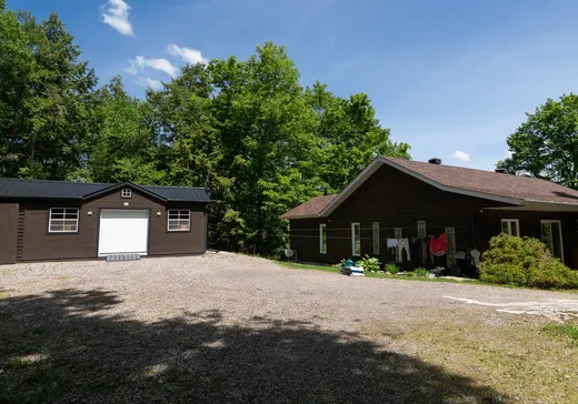 Maison à vendre - 202 Mtée Plouffe O., Mont-Laurier, J0W 1H0