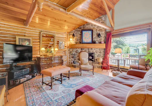 Maison à vendre - 5905 Rue de la Rivière (5905-5907), Val Morin, J0T 2R0