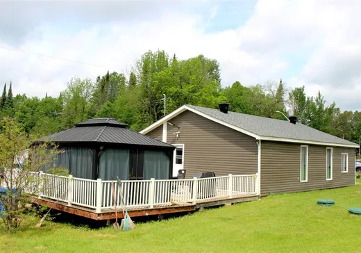 Maison à vendre - 51 Ch. Courville, Maniwaki, J9E 3A8