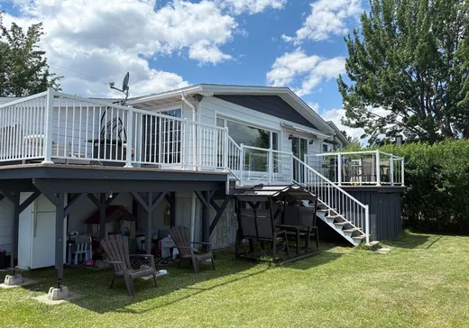 House for sale - 47 Av. René, Rivière-Beaudette, J0P 1R0