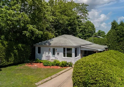 Maison à vendre - 403 7e Avenue, Deux-Montagnes, J7R 3J2