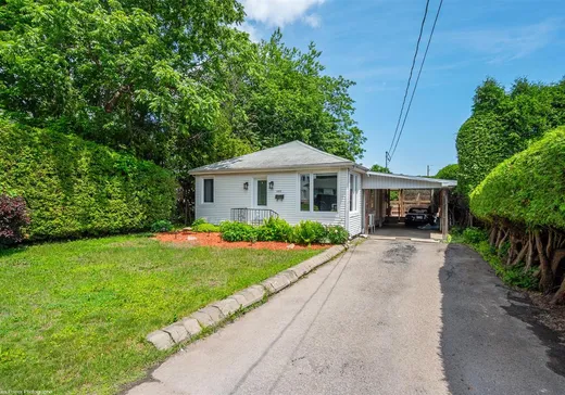 Maison à vendre - 403 7e Avenue, Deux-Montagnes, J7R 3J2