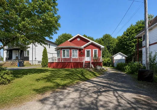 Bungalow à vendre - 1622 Av. de l'Amiral, Val-Belair, G3K1G8