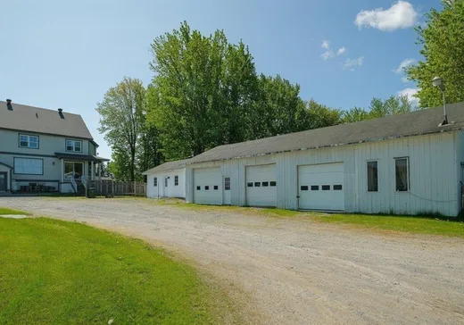 Hobby Farm for sale - 593U Rg Salvail S., Rigaud, J0P 1P0