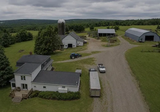 Hobby Farm for sale - 460 Route 116, Pointe-Claire (Montreal Island), J0B 2H0
