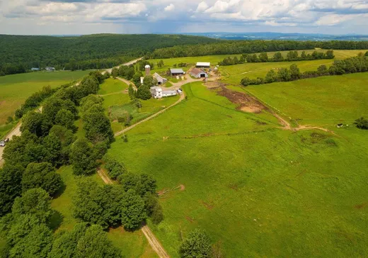 Hobby Farm for sale - 460 Route 116, Pointe-Claire (Montreal Island), J0B 2H0