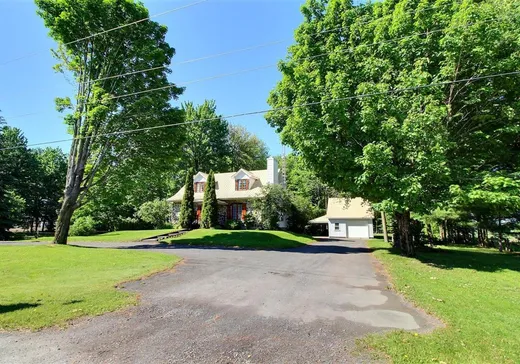 Fermette à vendre - 1550 Rg St-Michel, Saint-Zéphirin-de-Courval, J0G 1V0