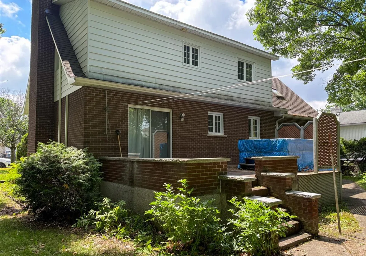 725 Rue Armand — photo 2